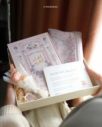 Madinaquran - Hampers al Quran & Sajadah Bright Package (Mushaf ukuran A5 & Sajadah)