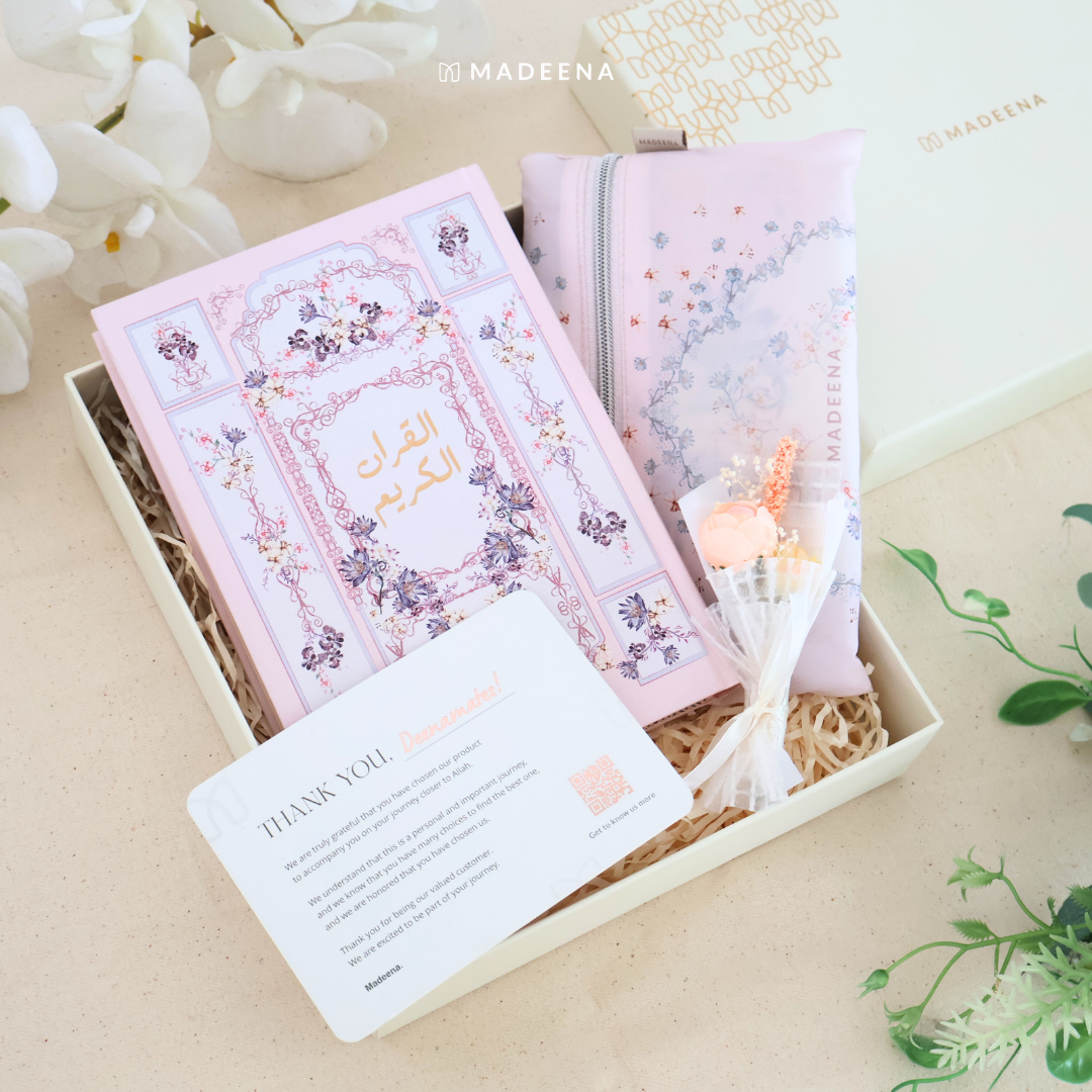 Madinaquran - Hampers al Quran & Sajadah Bright Package (Mushaf ukuran A5 & Sajadah)