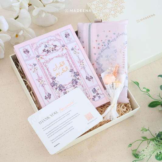 Madinaquran - Hampers al Quran & Sajadah Bright Package (Mushaf ukuran A5 & Sajadah)