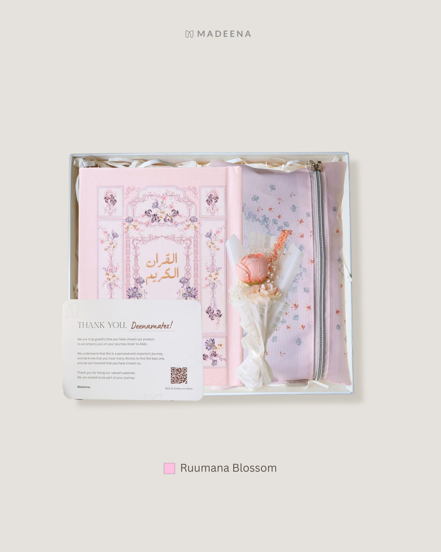 Madinaquran - Hampers al Quran & Sajadah Bright Package (Mushaf ukuran A5 & Sajadah)