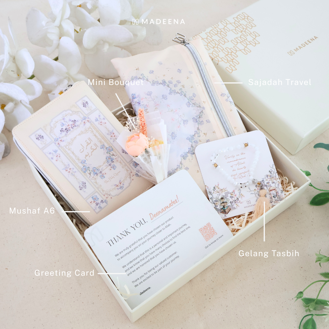 Madinaquran - Hampers al Quran & Sajadah & Tasbih Bright Package (Mushaf ukuran kecil A6 )