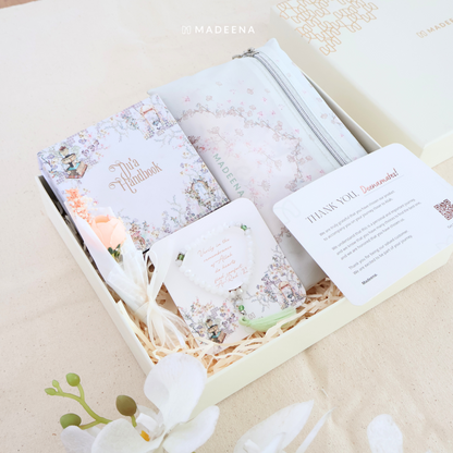 Madinaquran - Hampers Set buku doa, Sajadah & Tasbih Bright Package