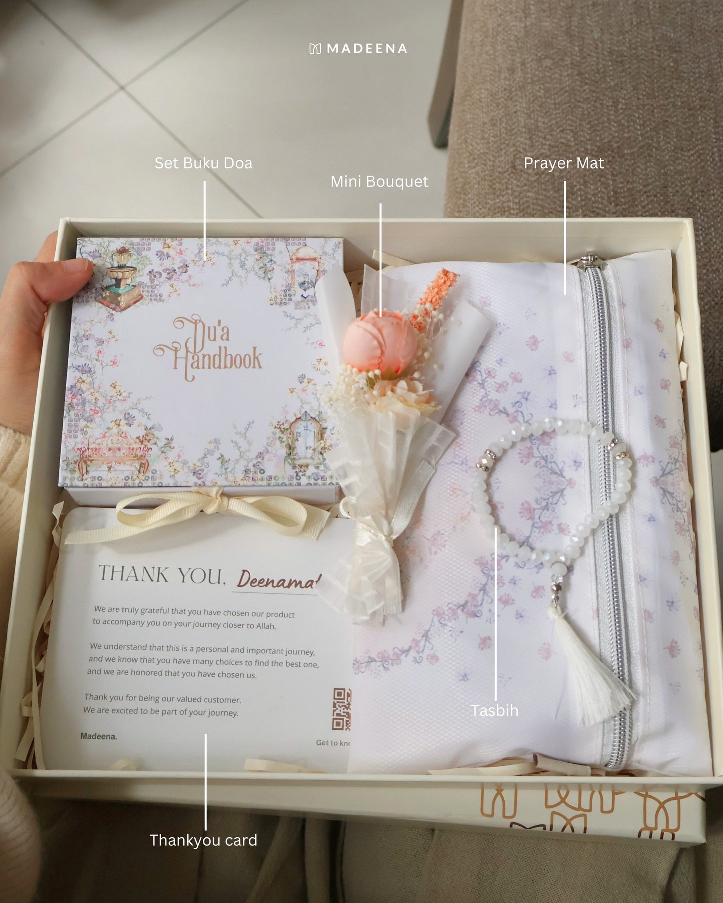 Madinaquran - Hampers Set buku doa, Sajadah & Tasbih Bright Package