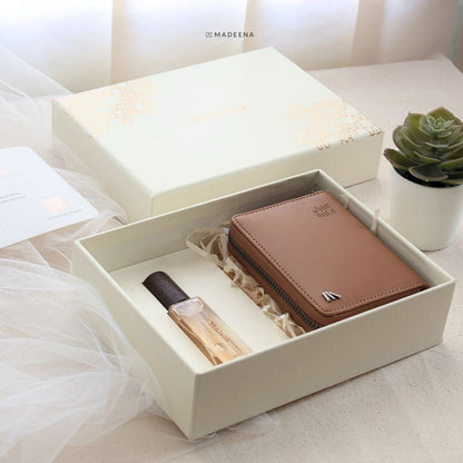 Kado Pernikahan Bermanfaat Hampers al Quran & Eau de Toilette Shine Package