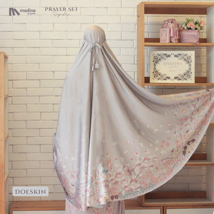 Prayer Set Zhafira Signature