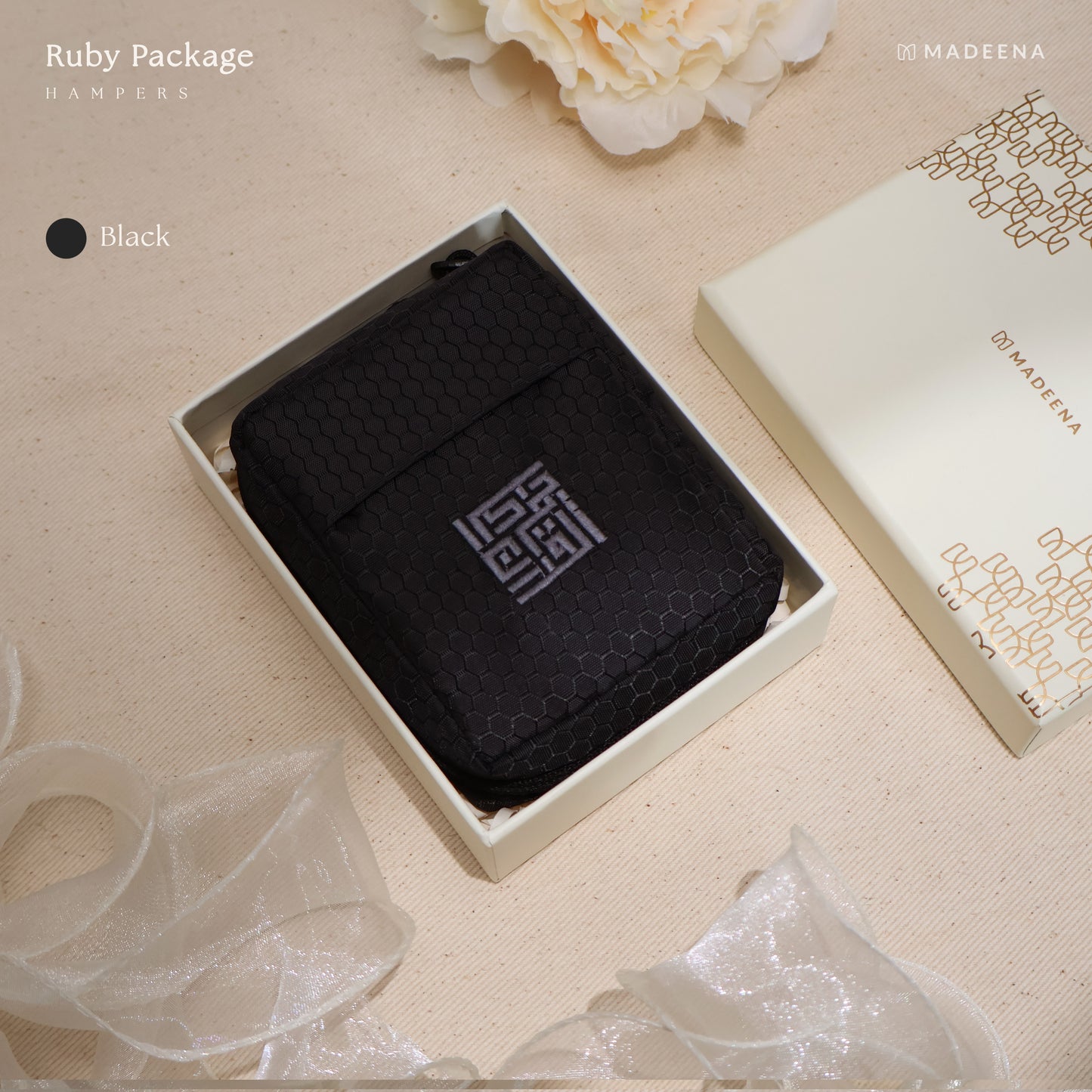 Hampers al Quran Rubby Package Reeyana (Ukuran Saku A7) by Madina Quran